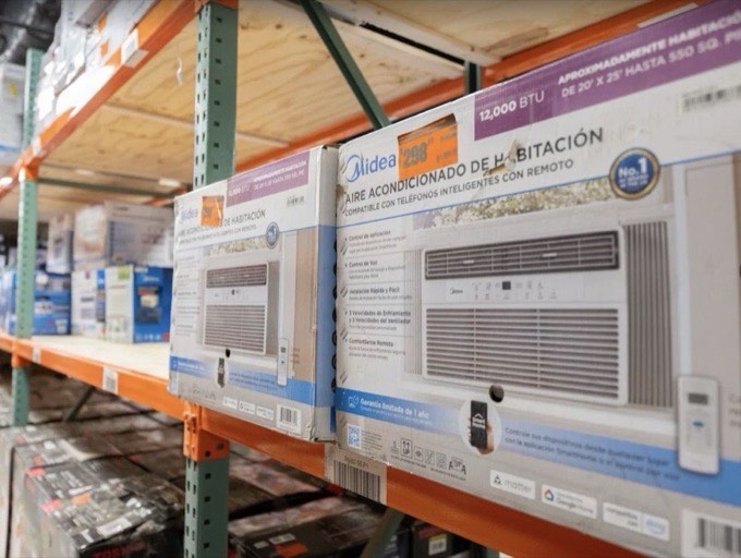 Midea window air conditioner units in original cartons in stock
